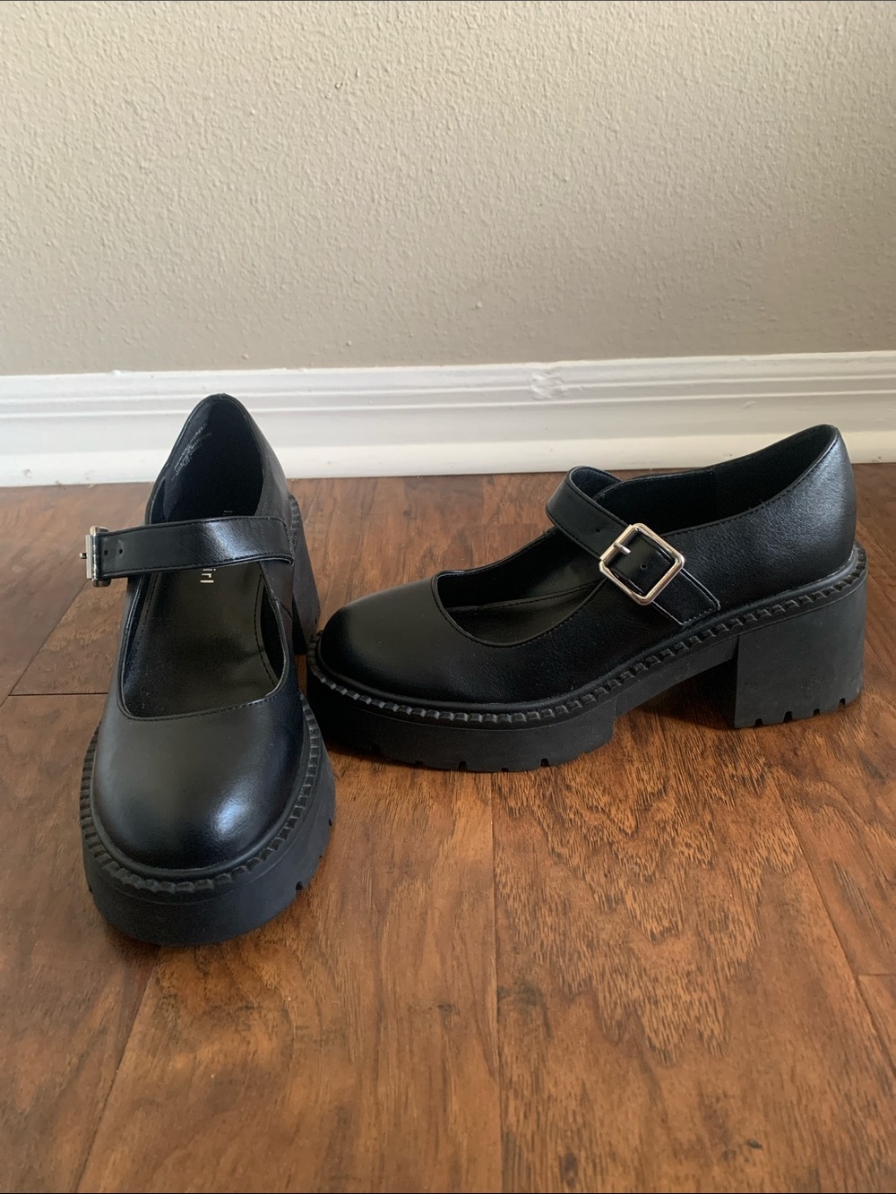 Madden Girl Black Chunky Mary Jane Platform Mules Loafers